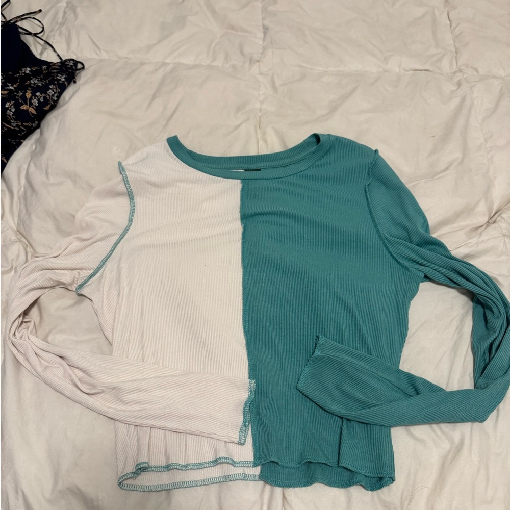 Wild Fable Teal and White Long Sleeve Top